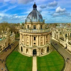 Olivier presents on the explainability of AI models to Oxford students oxford